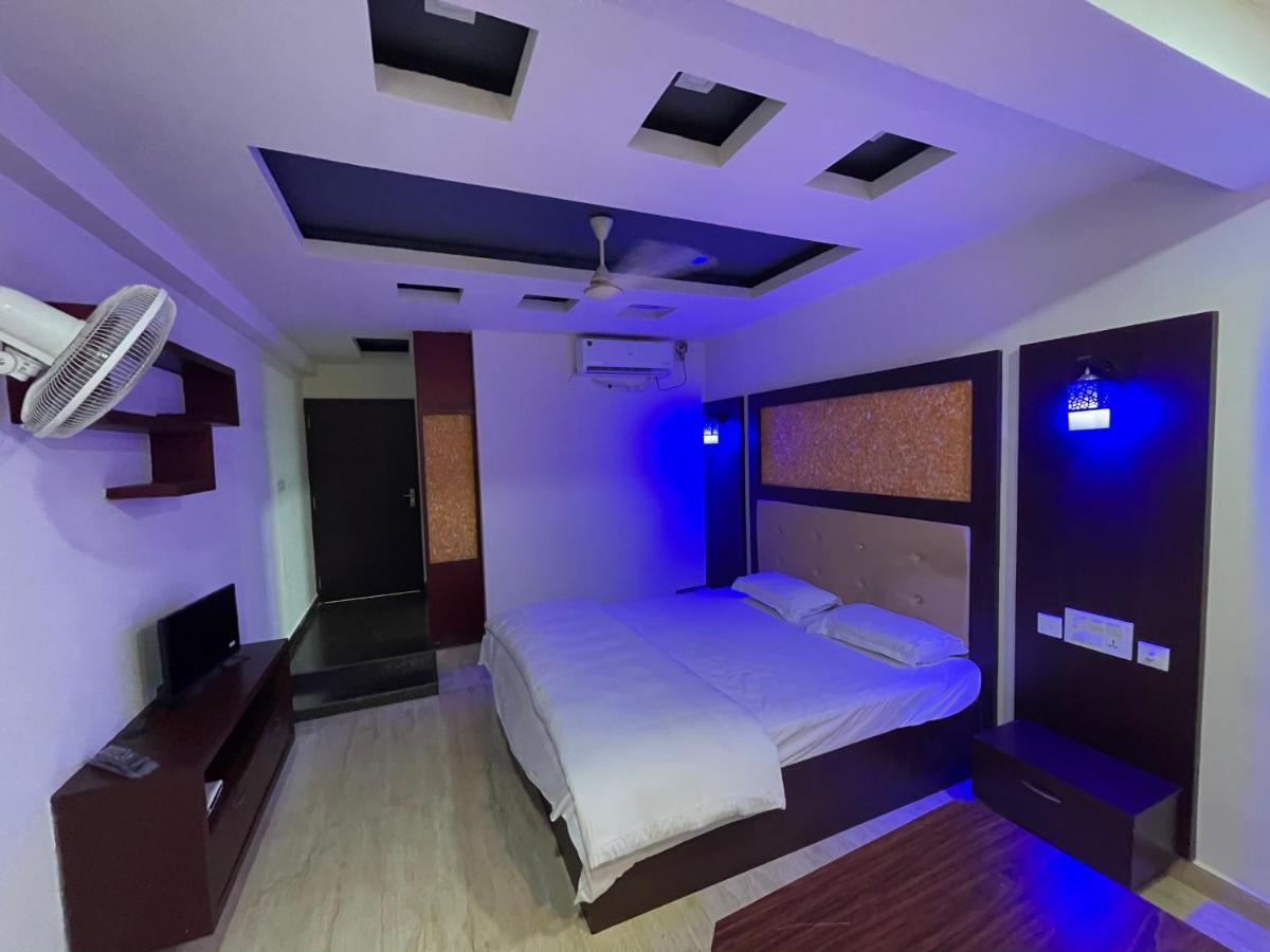 Bassac Residency Hotel Changanacheri Exterior photo