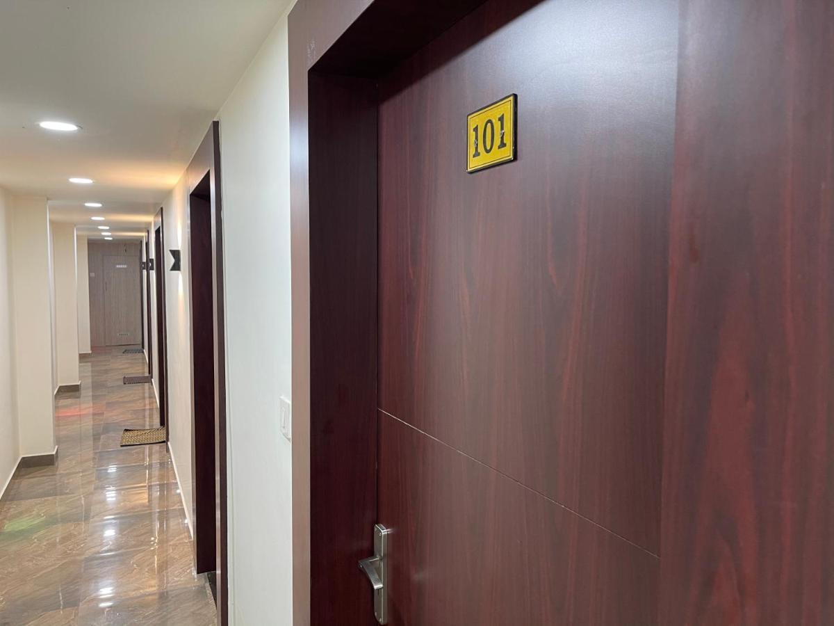 Bassac Residency Hotel Changanacheri Exterior photo